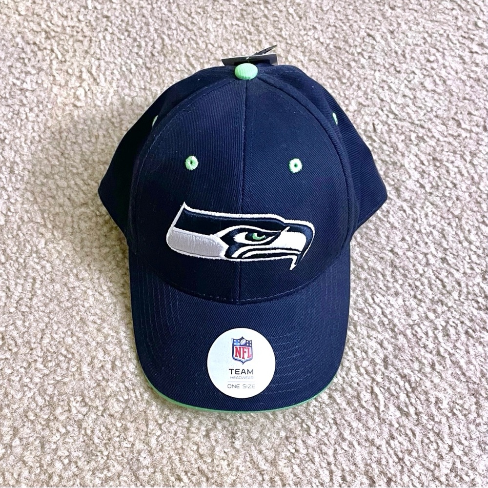 Seattle Seahawks NFL Adjustable Cap NWT